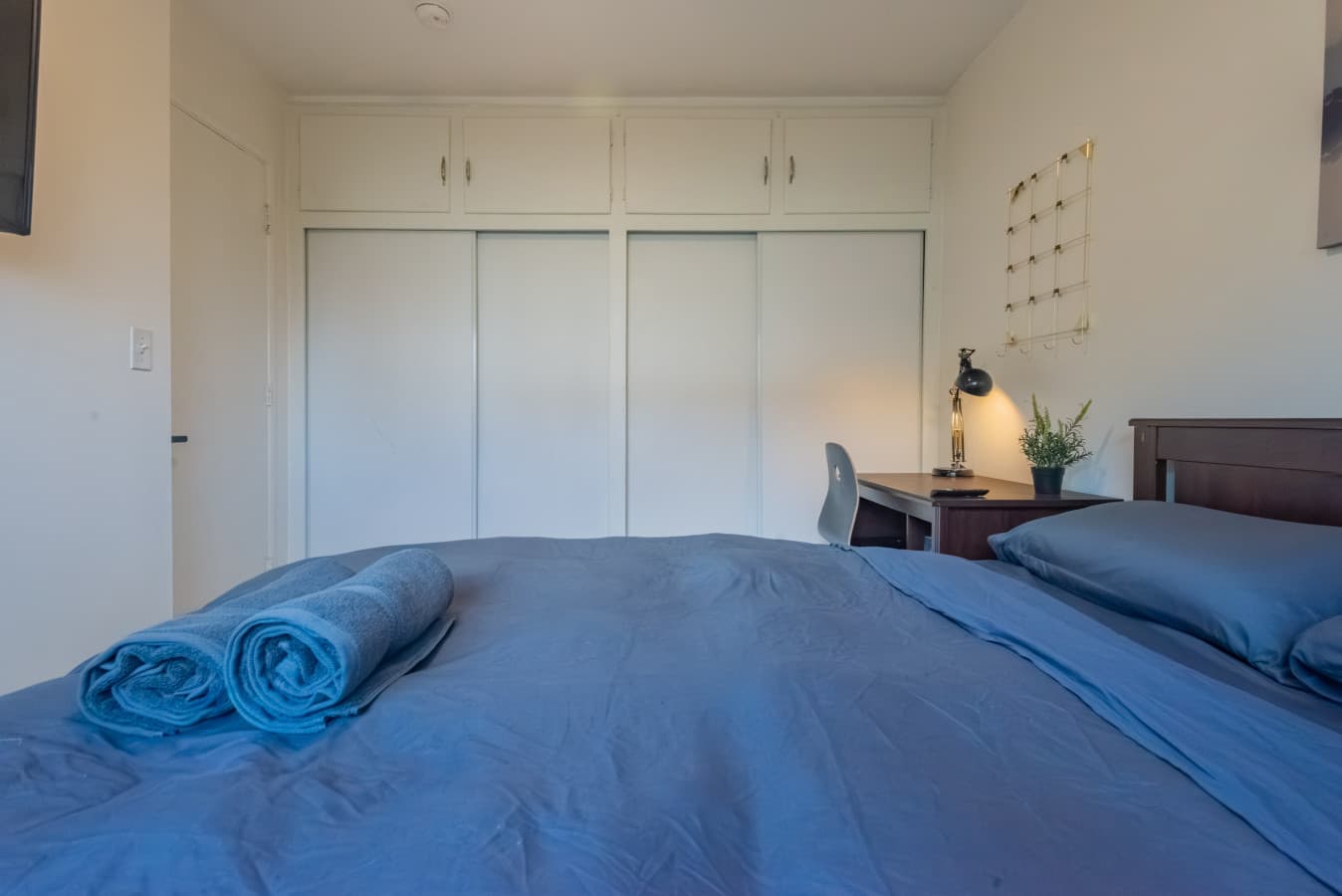 Affordable Clean Gated Private Room - USC DPS Zone