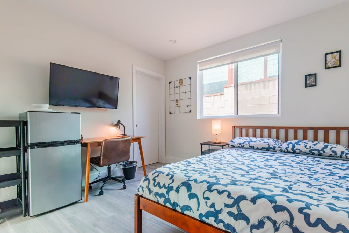 Affordable Room + Bath near Kaiser Hospital