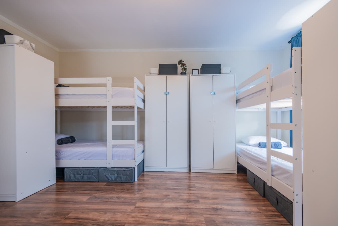 Clean Shared Room for Male in Central Hollywood 1E